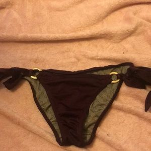 Burgundy cheeky bikini bottoms